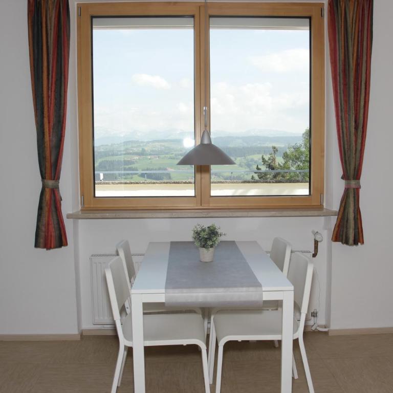 Schönblick Hotel Garni Ferienwohnungen - Studio mit Terrasse - 5