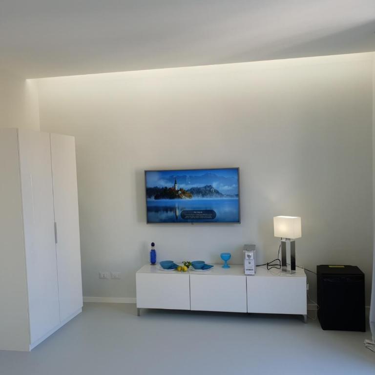 Younique - Deluxe Double Room with Sea View - 3