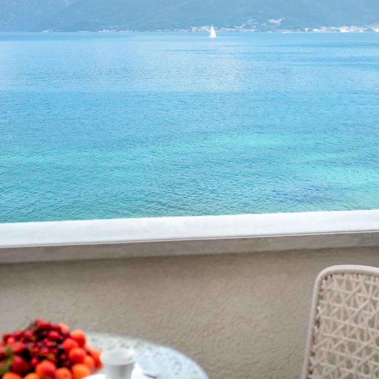 Santorini Apart - Quadruple Room - 4