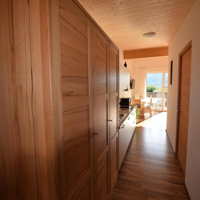 Garnhof - Appartamento con 1 Camera da Letto, Balcone e Vista Montagna - 3