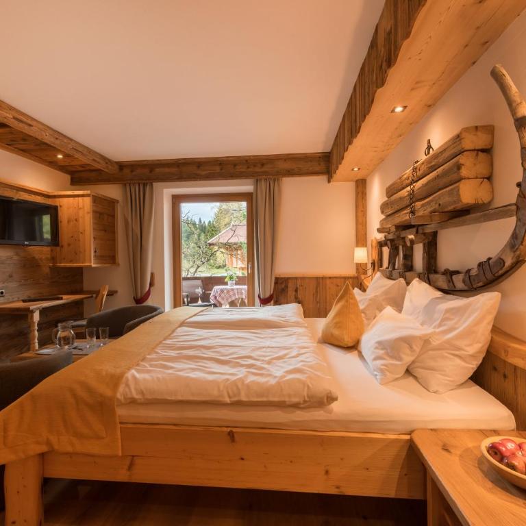 Gröbl-Alm - Doppelzimmer mit Balkon - 3