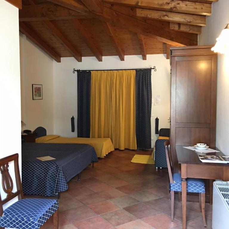 Belvedere Hotel & Villa - Camera Familiare con Vista Lago - 4