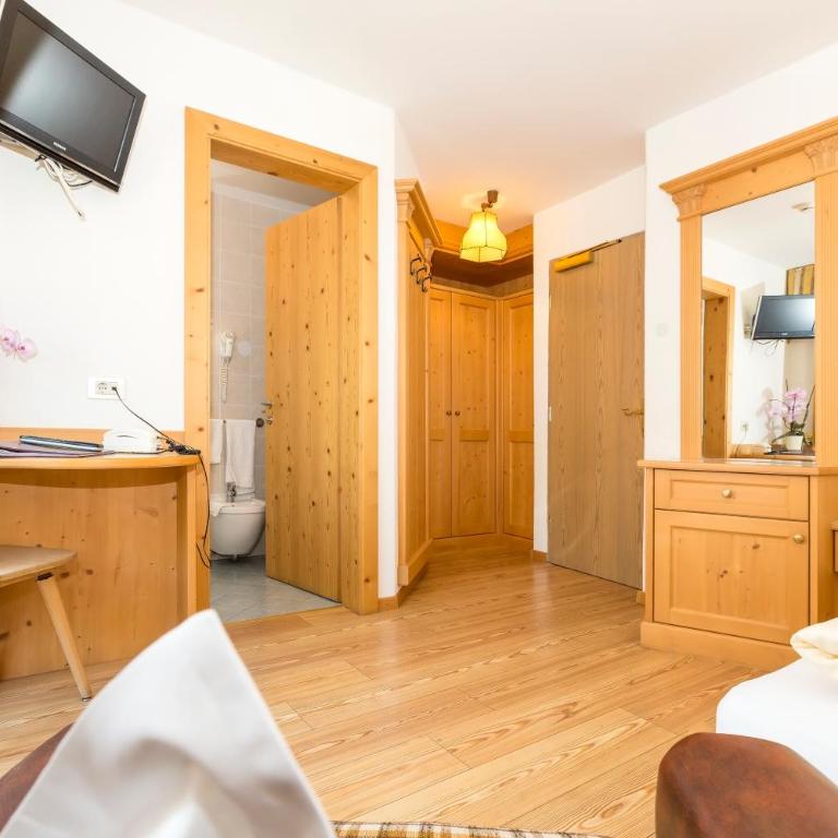 Hotel Alpenrose Dolomites - Camera Singola Classic - 1