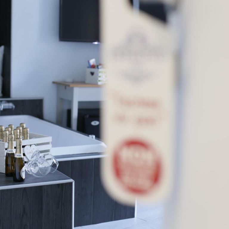 ESPOSITO PLAZA- ROOMS & SUITE - Junior Suite con Piscina Privata - 23