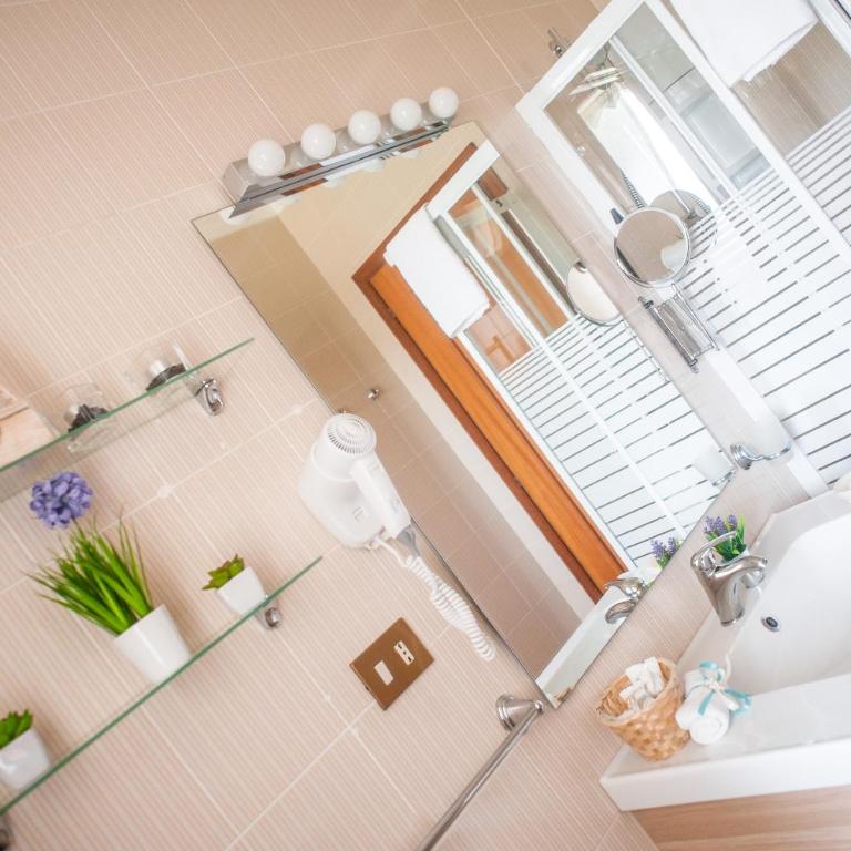 Pompei Suite - Appartamento Deluxe con 1 Camera da Letto e Vista Giardino - 25