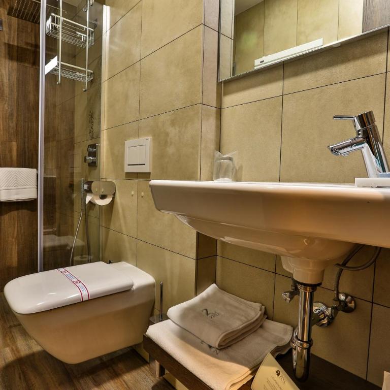 Hotel Zeta - Economy Soba - 10