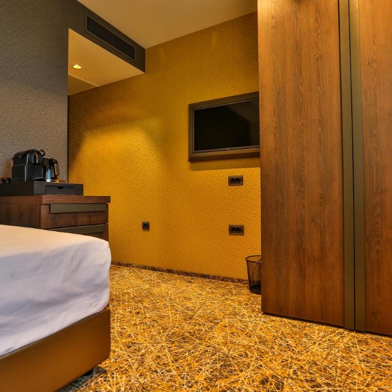 Hotel Zeta - Economy Soba - 12