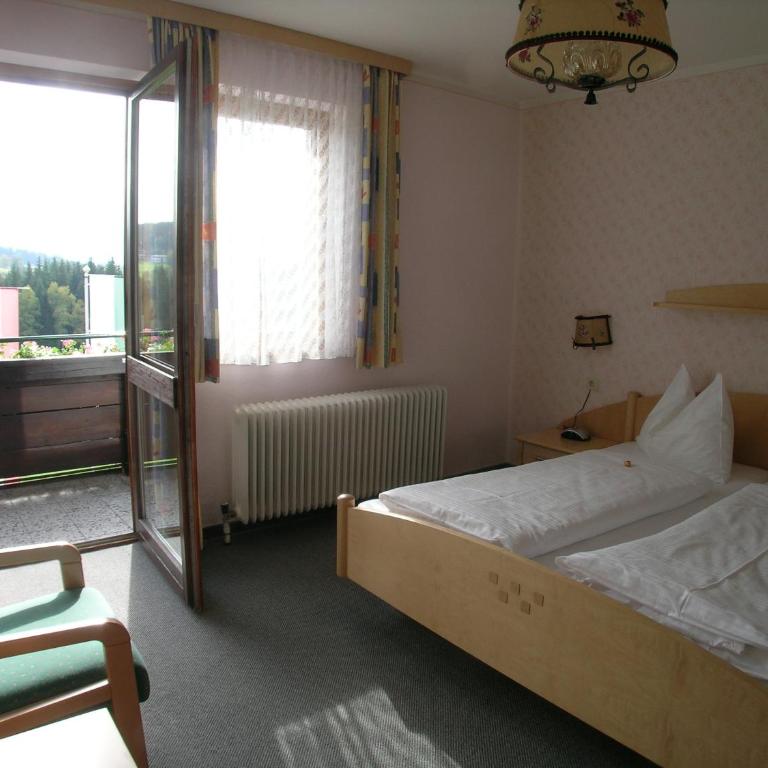 Hotel Tischlbergerhof - Comfort Doppelzimmer mit Balkon - 9