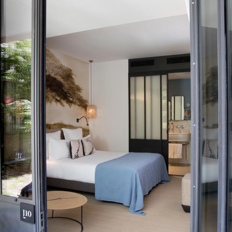Hôtel Les Deux Girafes - Chambre Double Supérieure - 1