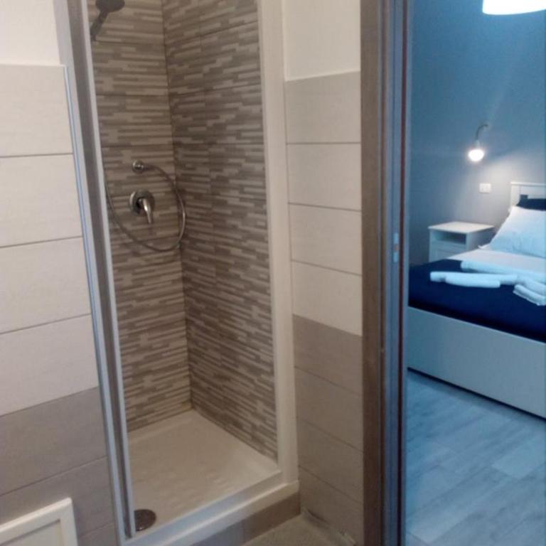 Affitti Brevi Zu Tano e Za Carmela - Camera Matrimoniale con Bagno Privato - 4