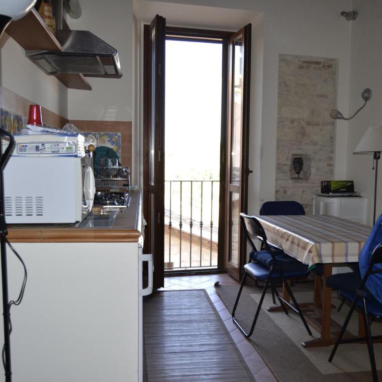 Cialdini 12, aria condizionata, pass auto 2 p letto - Maisonette - 16