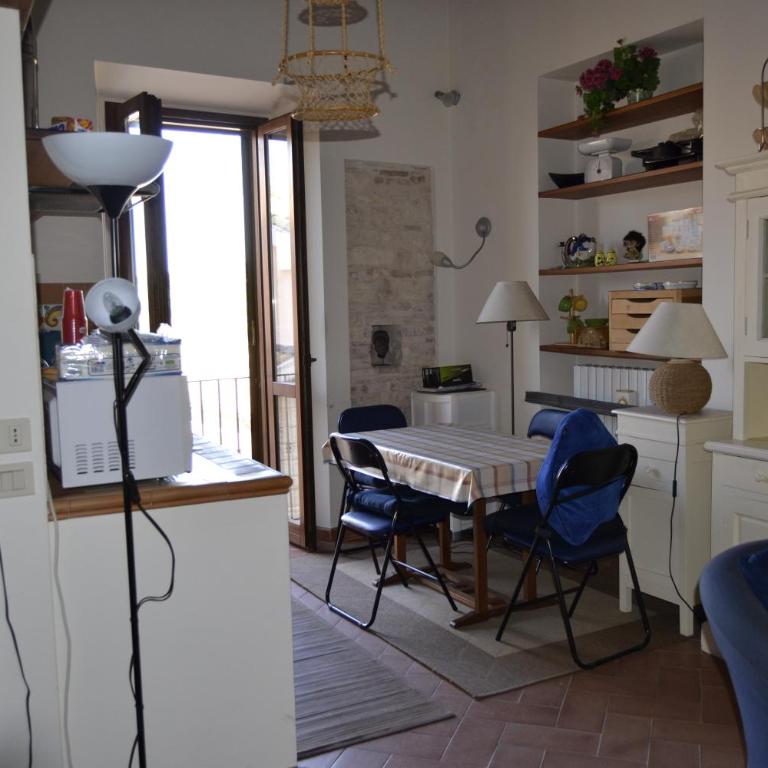 Cialdini 12, aria condizionata, pass auto 2 p letto - Maisonette - 1
