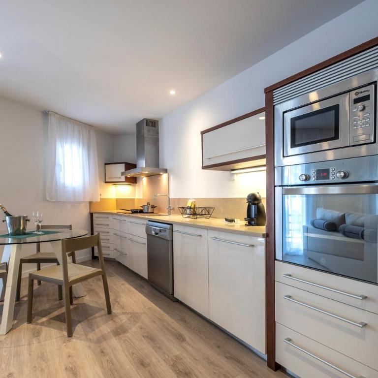 Cliper Apartments by Escampa Hotels - Apartamento con balcón - 2