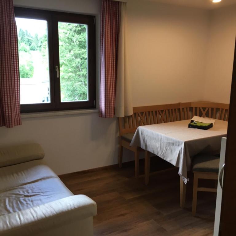 Ferienwohnungen Vierthaler - Two-Bedroom Apartment - 17