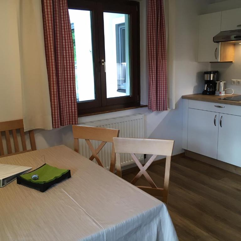 Ferienwohnungen Vierthaler - Two-Bedroom Apartment - 3
