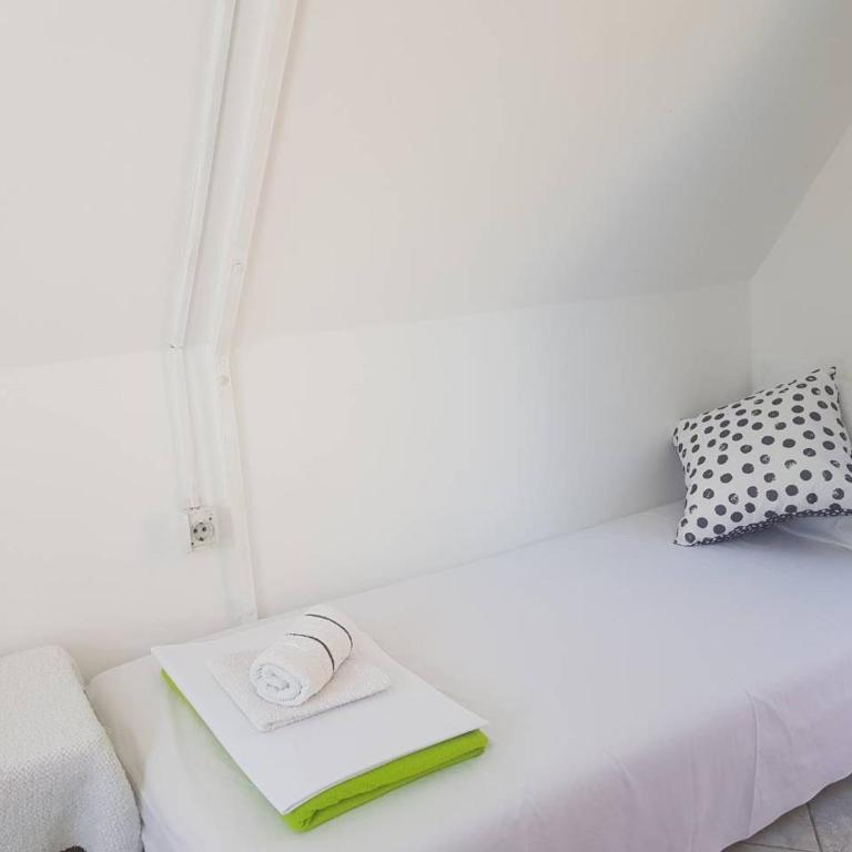 Apartments and Bungalows Mimoza Baošići - One-Bedroom Bungalow (4 Adults) - 1