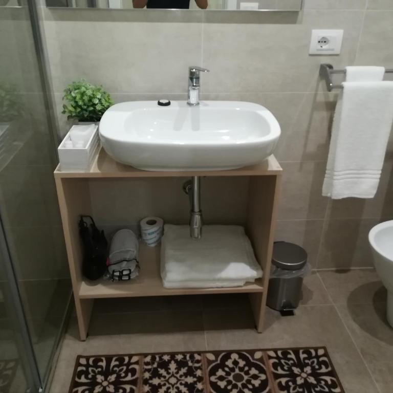 Guest House B&B Via Marina - Monolocale Deluxe - 8