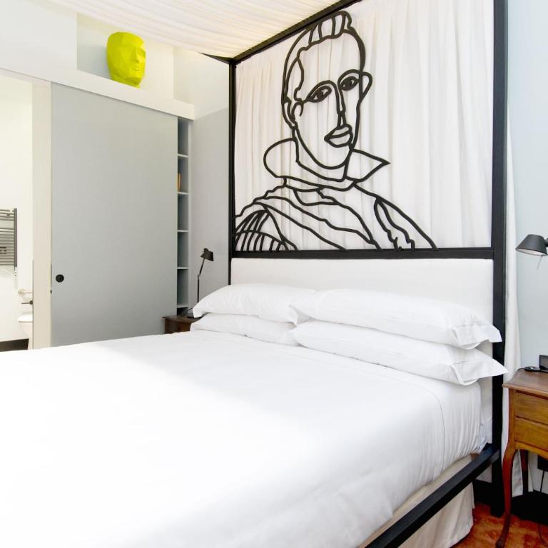 AmazINN Collection Madrid Amor de Dios - Junior Suite with Garden View - 5