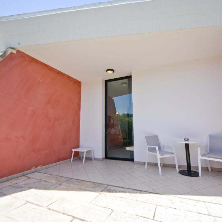 Grand Hotel Masseria Santa Lucia - Camera Matrimoniale/Doppia con Letti Singoli con Vista Giardino - 1