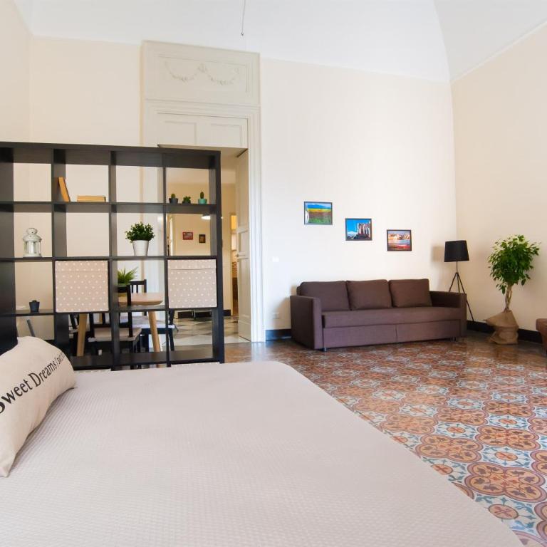 Homes4Holidays - Teatro Massimo - Apartment - 19