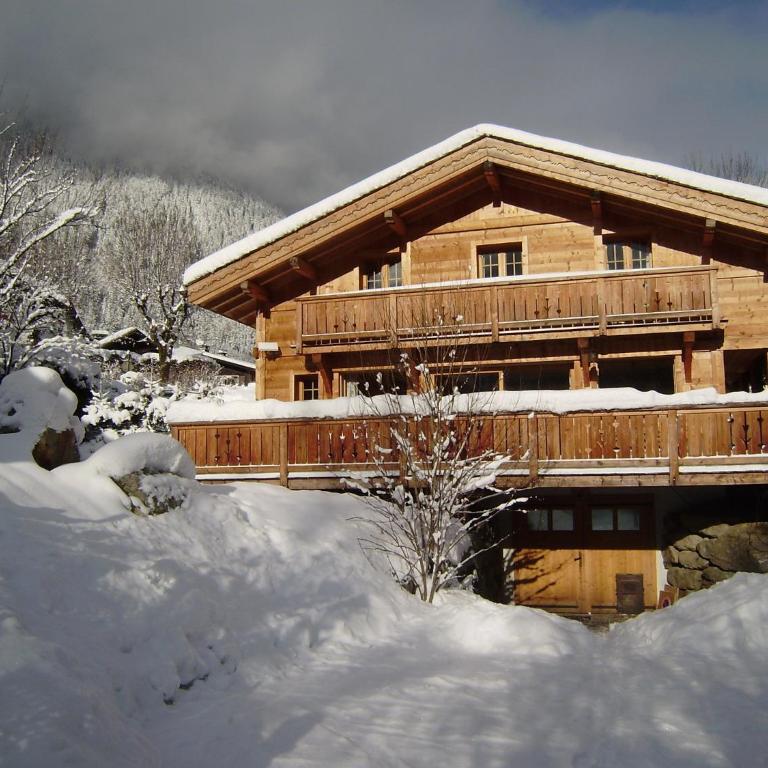 Chalet Altitude 1057 - Chambre Double ou Lits Jumeaux Supérieure - Vue sur Montagnes - 9