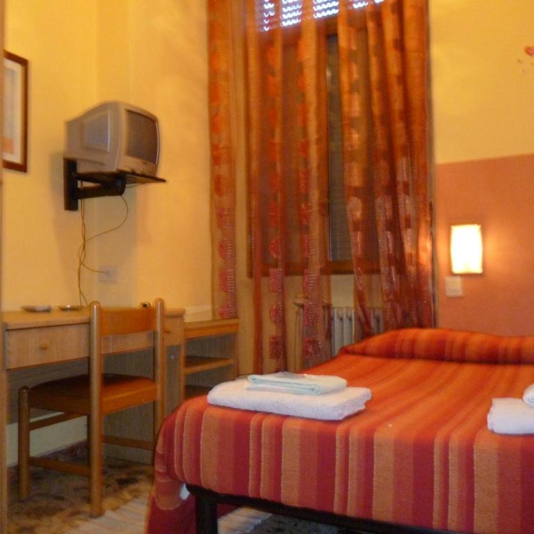 Hotel San Giovanni - Camera Tripla - 7