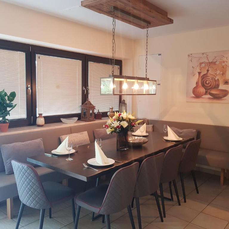 Exclusive Apartment Sylvie - Four-Bedroom Apartment (10 Adults) - 6