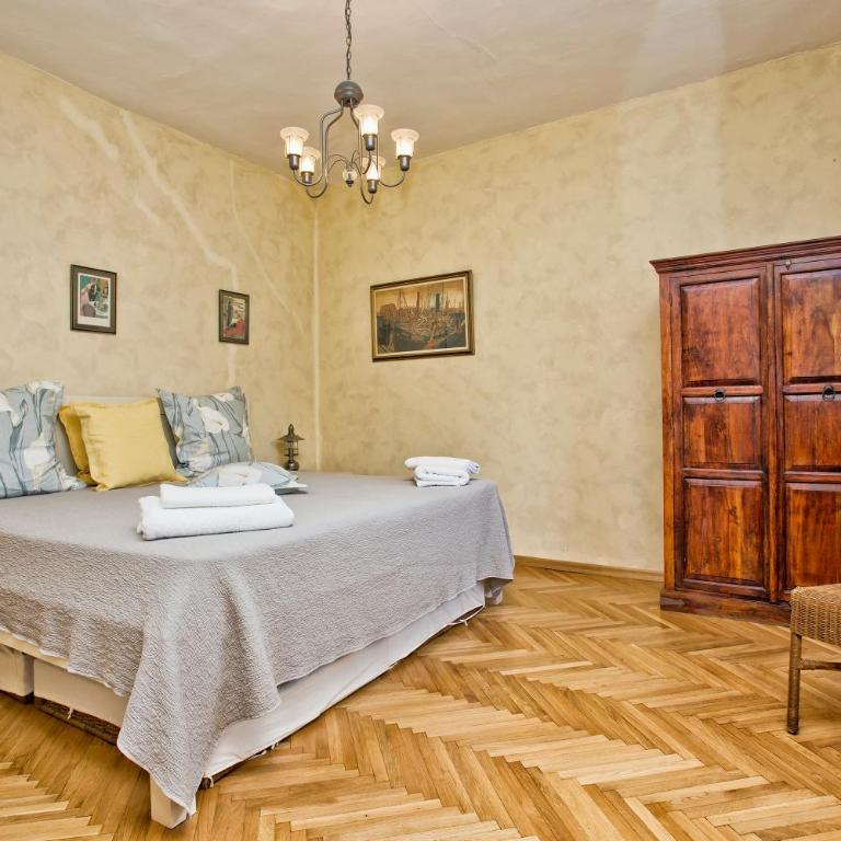 The Stone House, Prcanj 165 - Three-Bedroom Apartment with Sea View - 16
