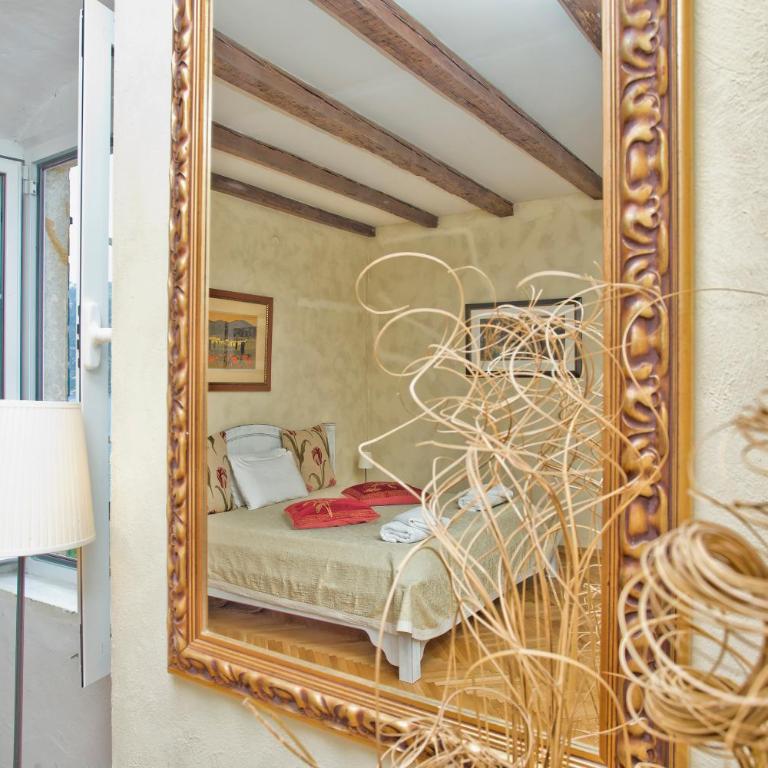 The Stone House, Prcanj 165 - Three-Bedroom Apartment with Sea View - 10