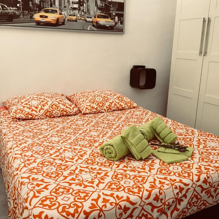 Le Suffren, studio classé ventilé ,wifi, à 100 m de la plage - Apartment - 17