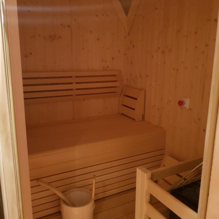 Exclusive Apartment Sylvie - Four-Bedroom Apartment (10 Adults) - 23