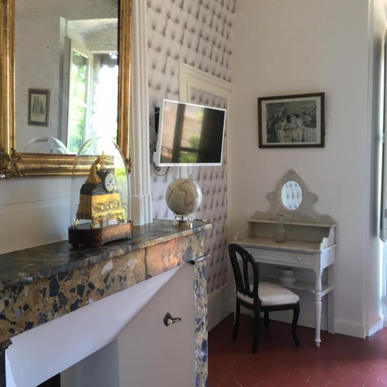 Les suites de Peyrat - Chambre Deluxe - 3