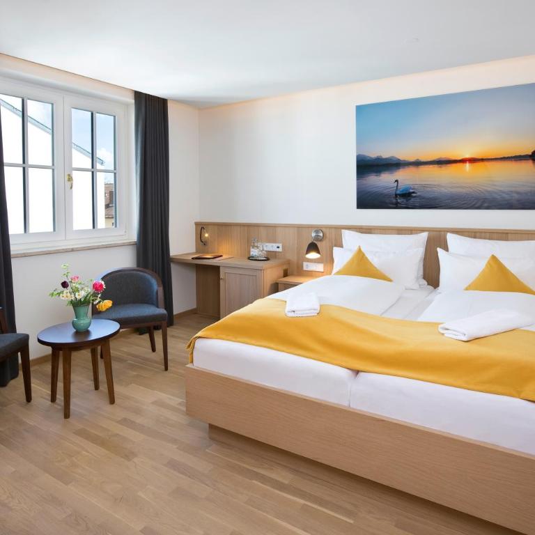 Hotel Hirsch - Dreibett-Zimmer im Neubau - 6