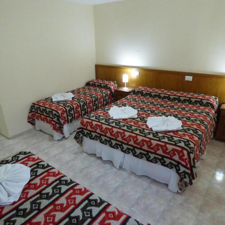 Hotel Pinar del Lago - Habitación Cuádruple Estándar - 1