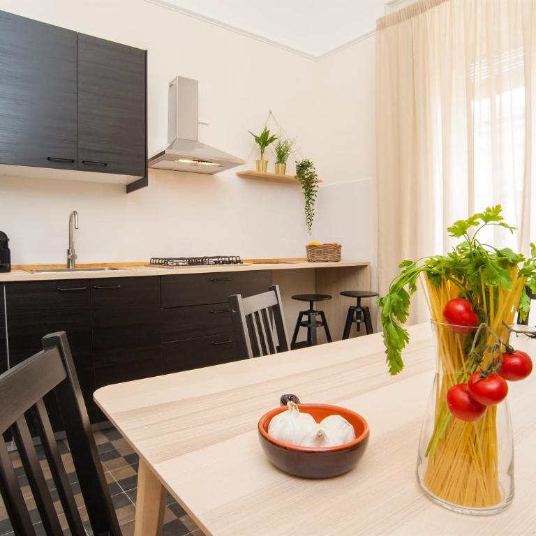 Homes4Holidays - Teatro Massimo - Apartment - 31