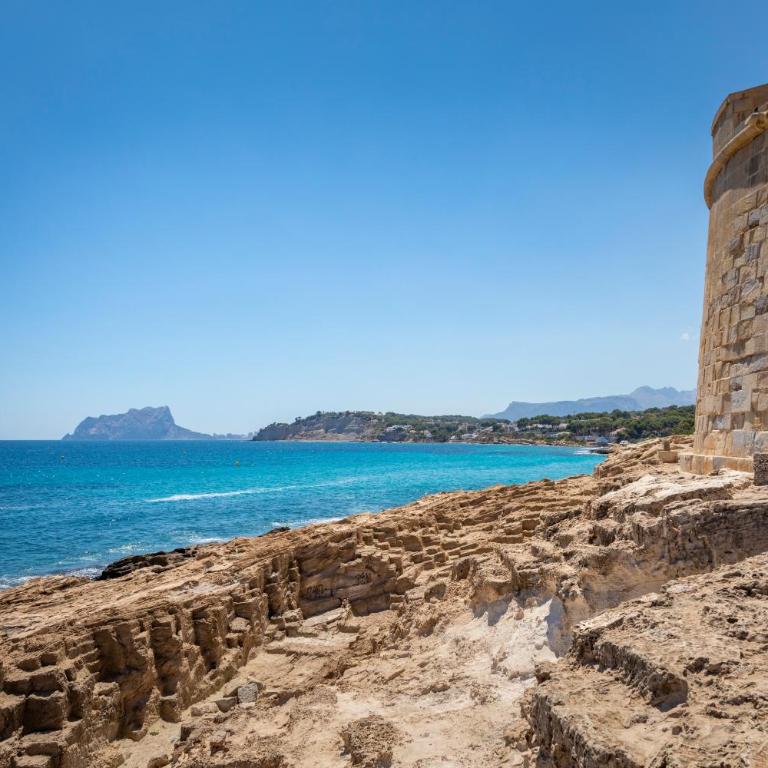 Boutique Villa Moraira, private luxe villa with views all at one level 1000m2, heated pool & jacuzzi WIFI close to center Moraira - Villa with Private Pool - 31