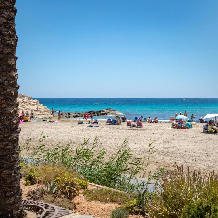 Boutique Villa Moraira, private luxe villa with views all at one level 1000m2, heated pool & jacuzzi WIFI close to center Moraira - Villa with Private Pool - 35