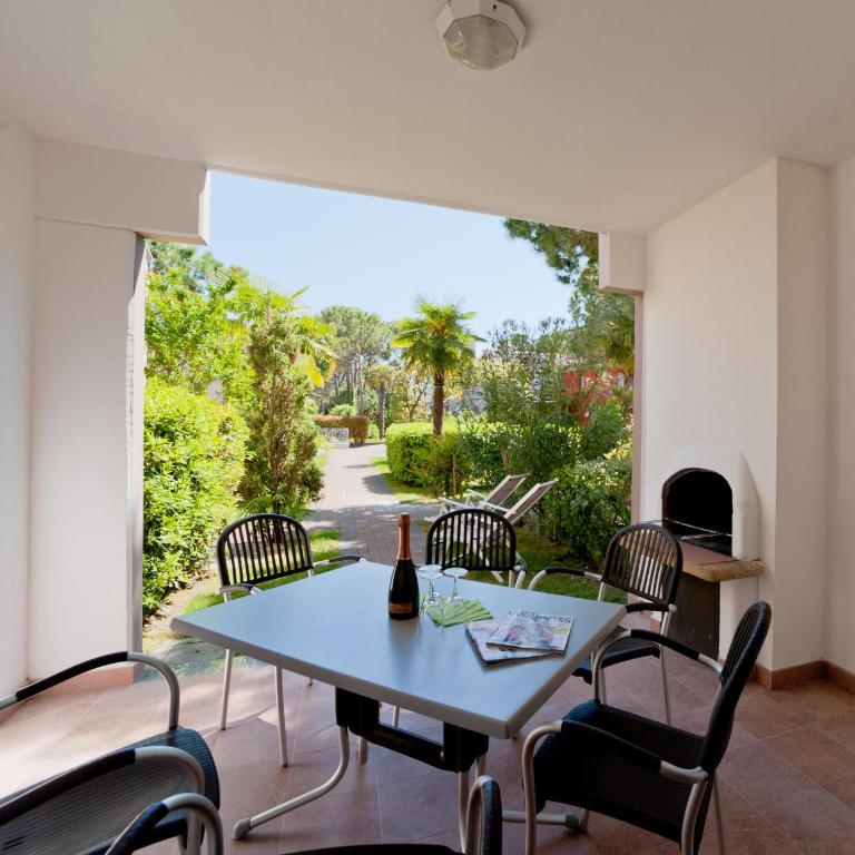 Villaggio Mare Blu - Villa con 2 Camere da Letto (5 Adulti) - 7