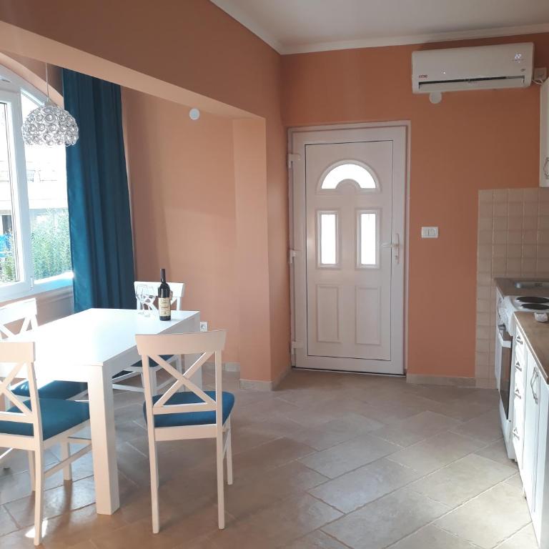 Apartmani Tanja - Apartman sa 1 Spavaćom Sobom - 9