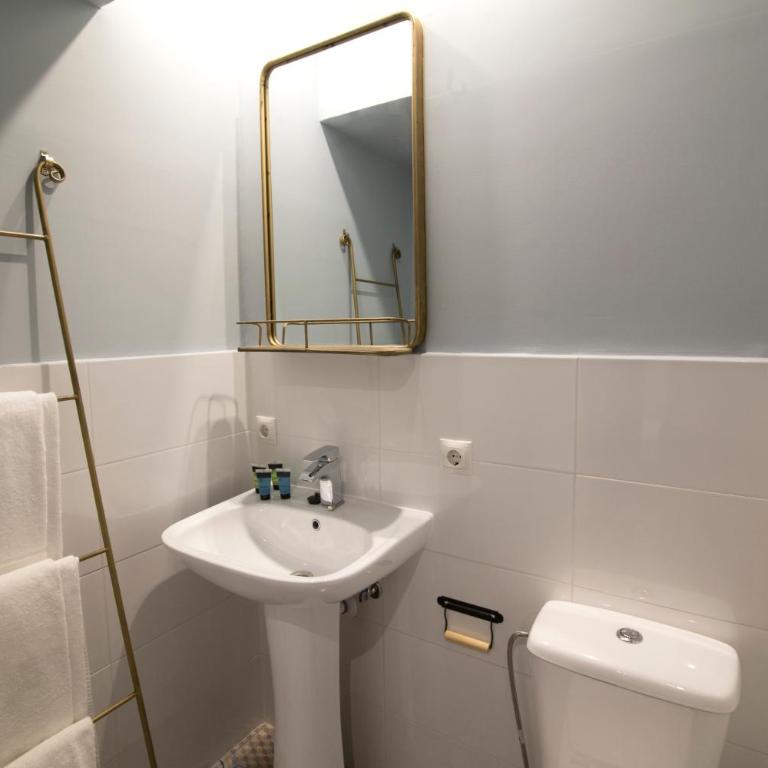 AbraCadabra Suites - Habitación Doble con baño privado - 2