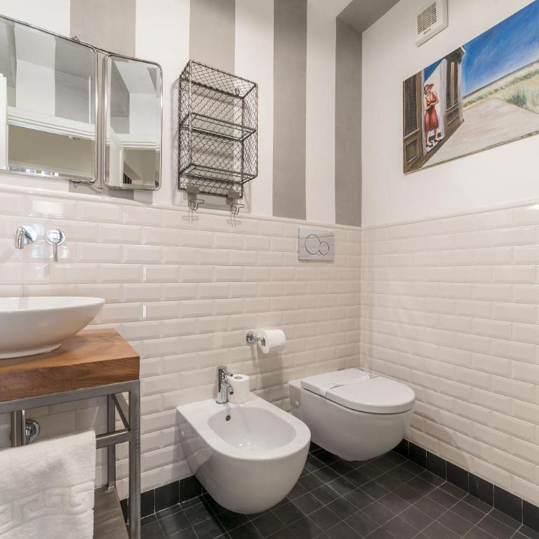 CS Spanish Steps Apartment - Three-Bedroom Apartment - 25