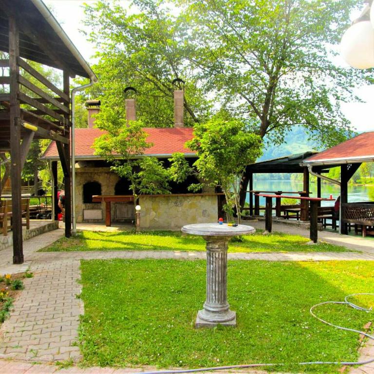 Villa Una Dvoslap - Villa - 13