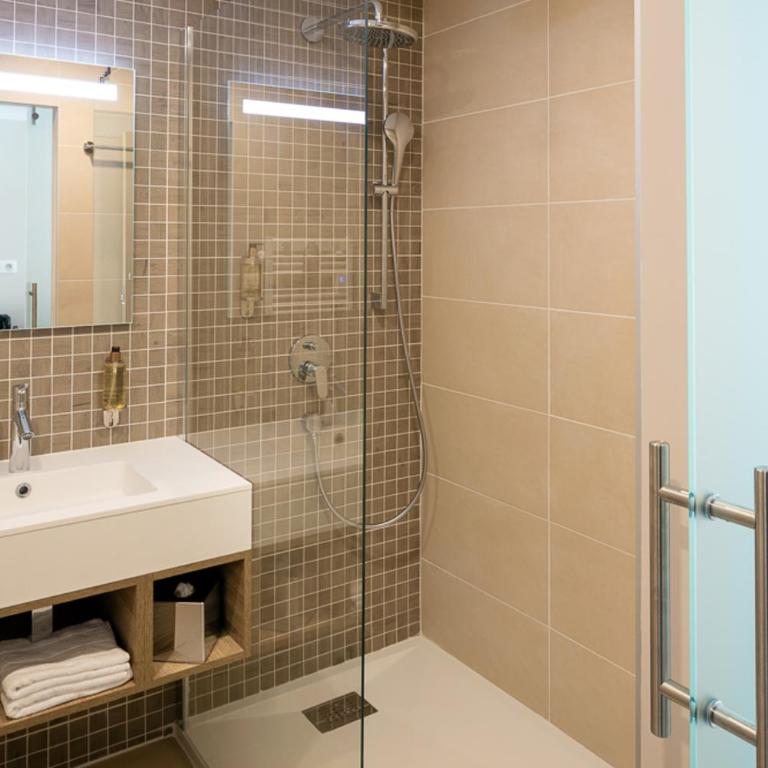 Hôtel & Spa Vitalparc, The Originals Collection - Double Room - Ground Floor - Forest View With Spa Access - 2