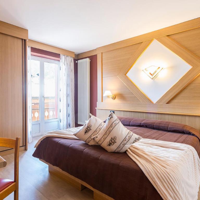 Hotel La Serenella - Camera Familiare - 1