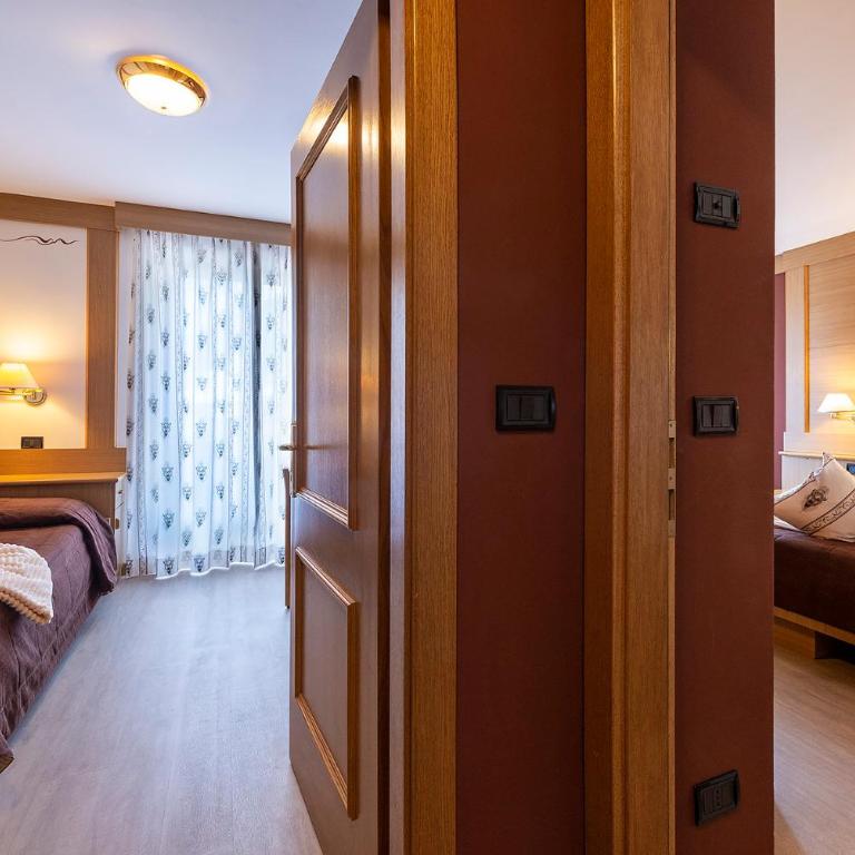 Hotel La Serenella - Camera Familiare - 3