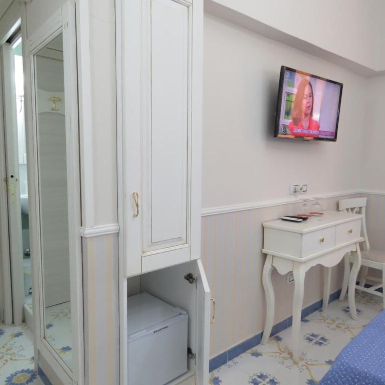 Olimpo degli Dei - Camera Matrimoniale Deluxe con 1 Letto Supplementare - 2