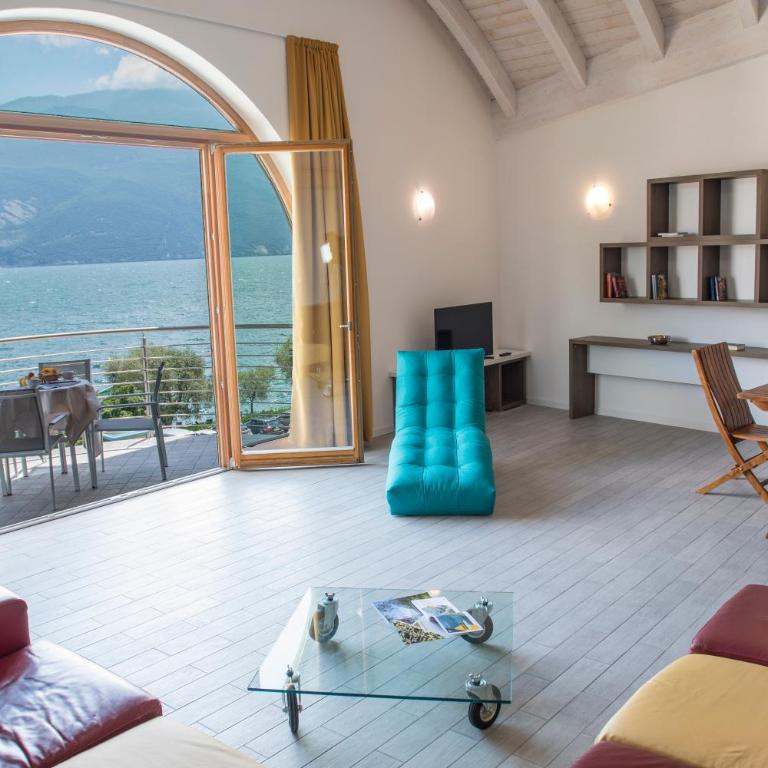 Exclusive Suites Riva - Appartamentino su 2 Livelli - 3