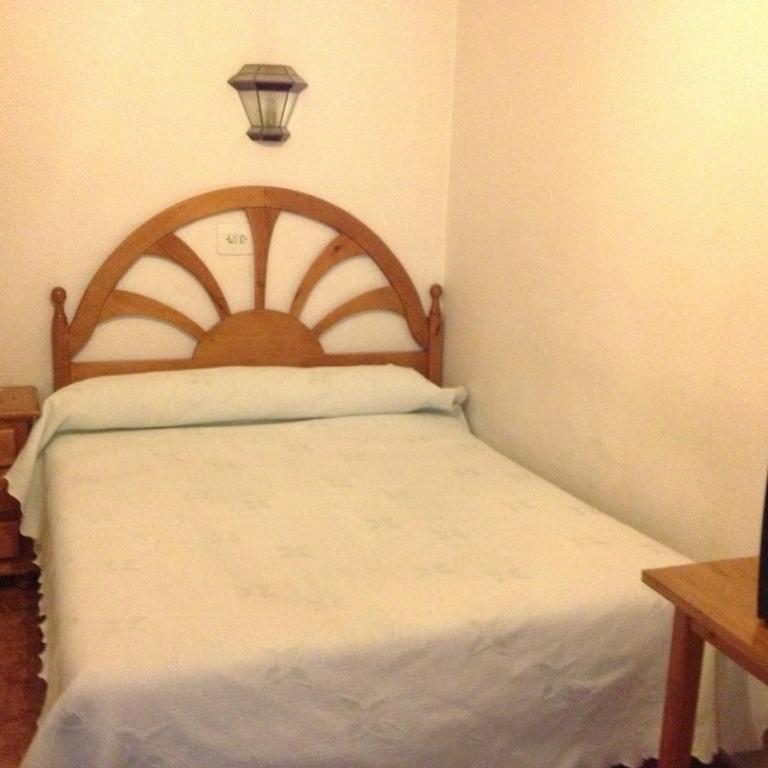 Pension Americano - Habitación Doble con baño compartido - 2 camas - 1