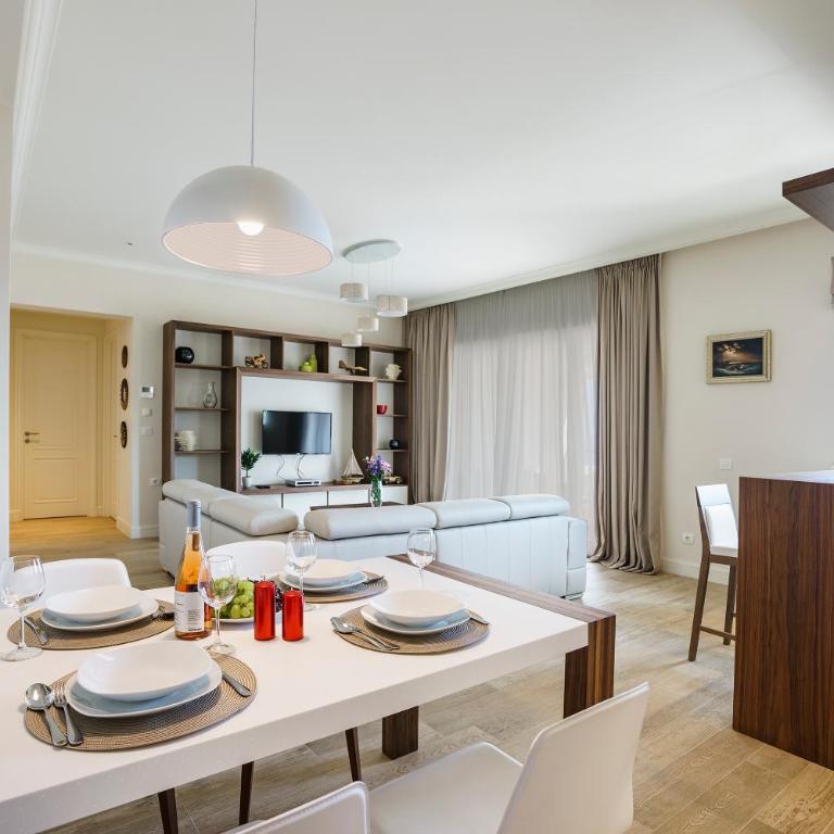 Lustica Apartments Marina Bay - Deluks Apartman - 6
