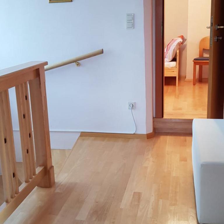 Haus Elena am Semmering - Apartment mit Terrasse - 13